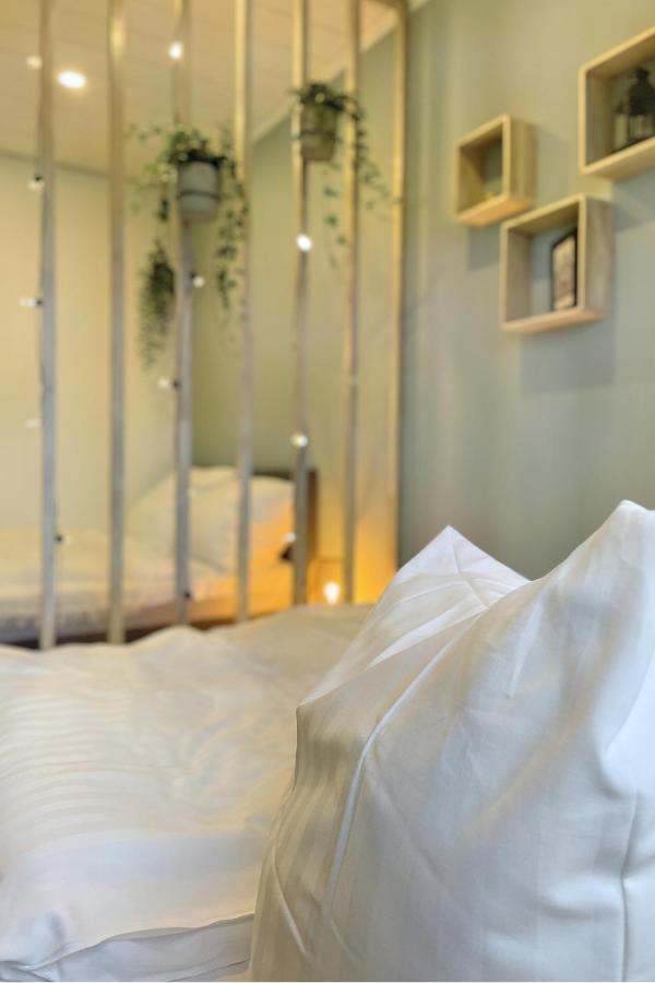 Ruhiges Naturparadies Fuer 4 Mit Kueche Schreibtisch Und Boxbett 베터 외부 사진